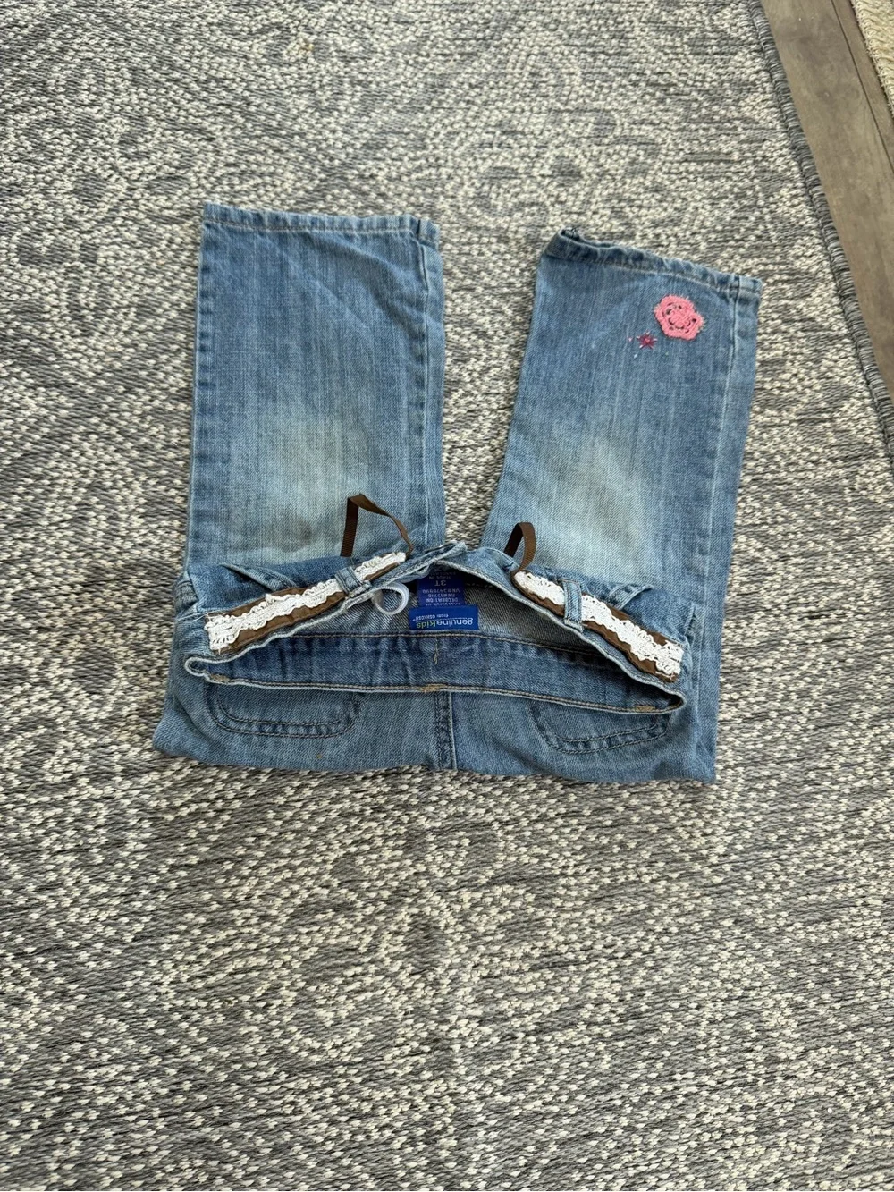 VTG y2k OshKosh B'gosh Toddler Girls Floral Embroidered Belted Jeans Boho 3T